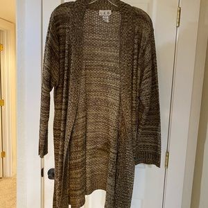 Long sleeve open sweater size 1XL